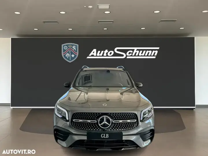 Mercedes-Benz GLB 200 4MATIC 8G-DCT AMG Line