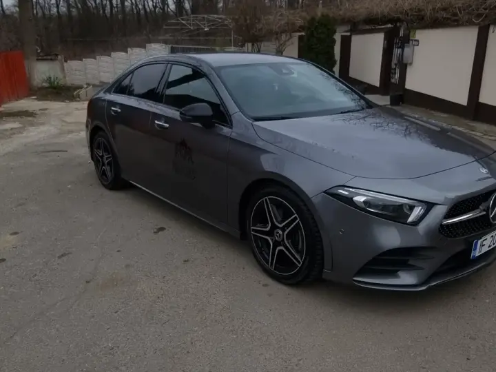 Mercedes-Benz A 200 W177/V177